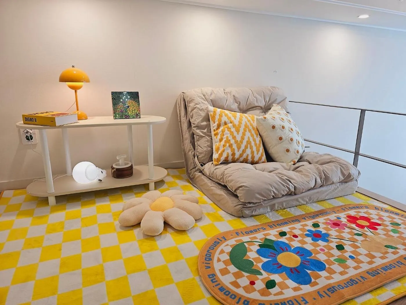 Sillim Sindaebang Station Gocheok Sky Dome Lovely House Szöul Apartman