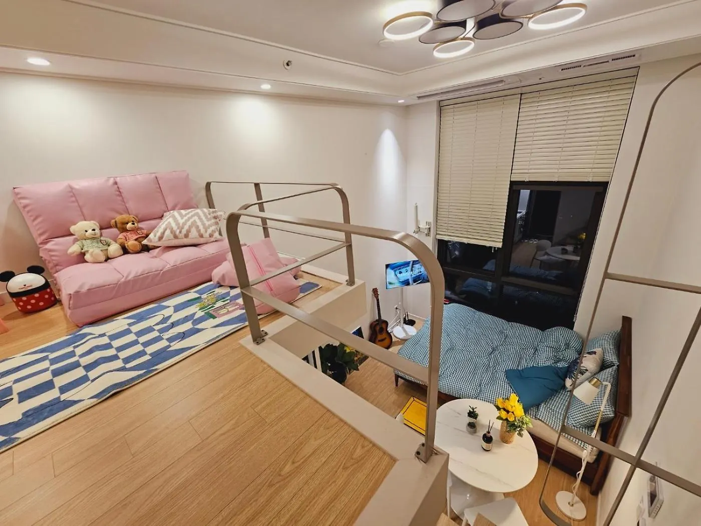 Apartman Sillim Sindaebang Station Gocheok Sky Dome Lovely House Szöul