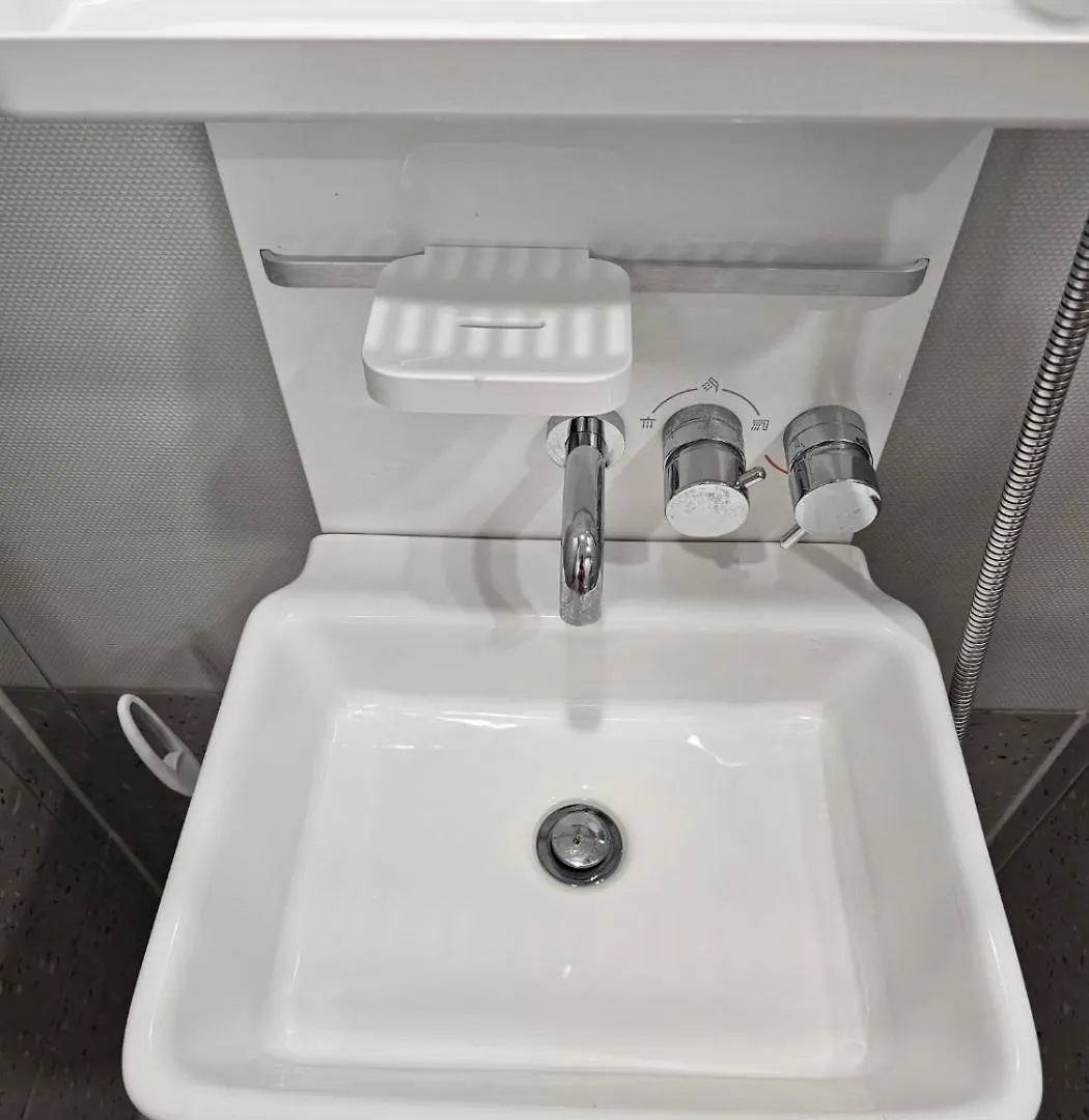 Sillim Sindaebang Station Gocheok Sky Dome Lovely House Szöul Apartman