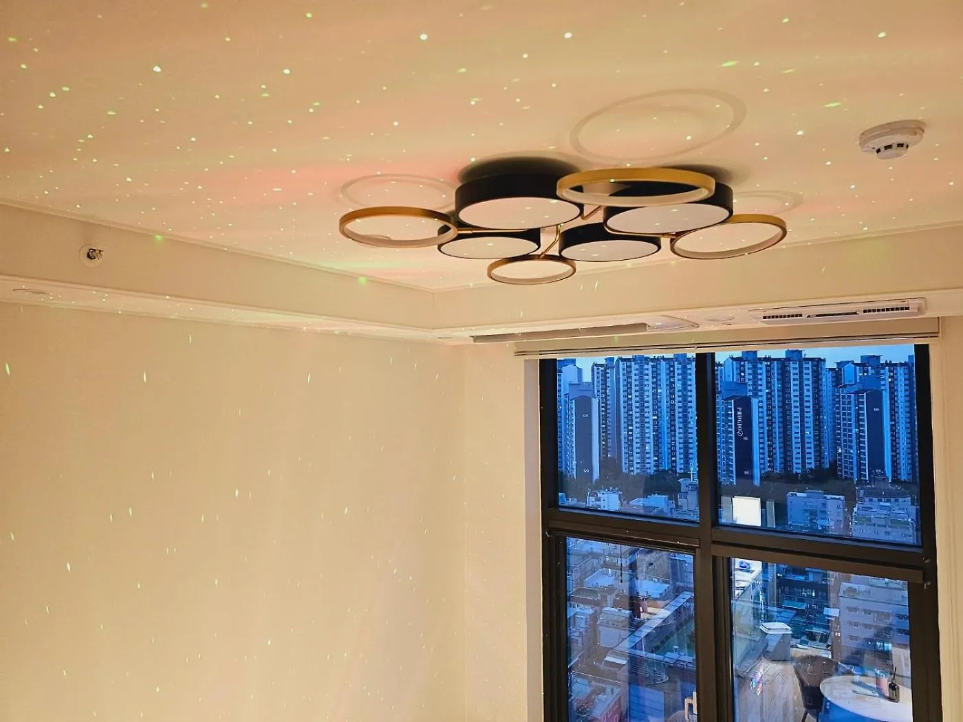 Sillim Sindaebang Station Gocheok Sky Dome Lovely House Séoul 0*,